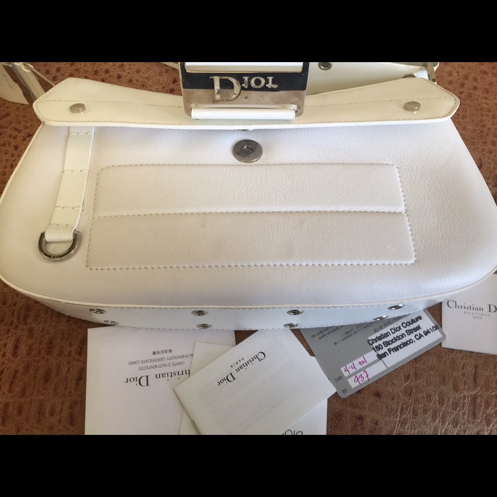 🎉HP🎉 Dior Street Chic White Leather Shoulder Bag - Picture 7 of 8